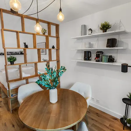 Elegant A Proximite Des Pistes Et Des Bains Apartment *
